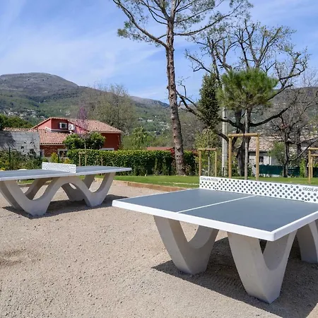 Appart hôtel Evancy Les Jardins D'azur -