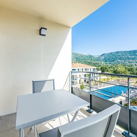 Evancy Les Jardins D'azur - Appart hôtel 4*